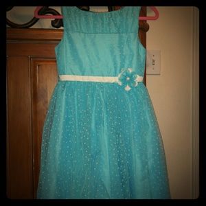Girls dress